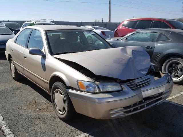 4T1BG22K1XU583546 - 1999 TOYOTA CAMRY CE GOLD photo 1