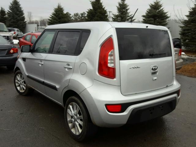 KNDJT2A69D7640036 - 2013 KIA SOUL + SILVER photo 3