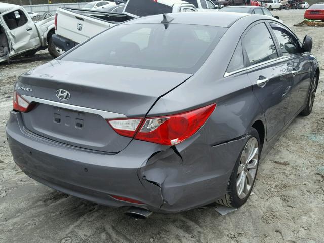 5NPEC4AC5BH137924 - 2011 HYUNDAI SONATA SE GRAY photo 4