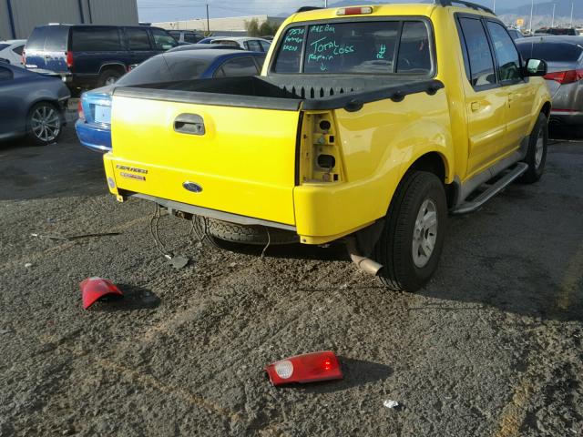 1FMZU67EX2UD00474 - 2002 FORD EXPLORER S YELLOW photo 4