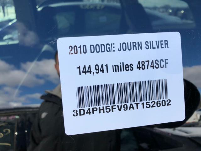 3D4PH5FV9AT152602 - 2010 DODGE JOURNEY SX SILVER photo 10