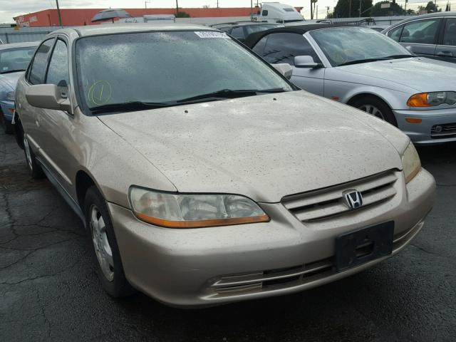 JHMCG66591C021300 - 2001 HONDA ACCORD LX GOLD photo 1