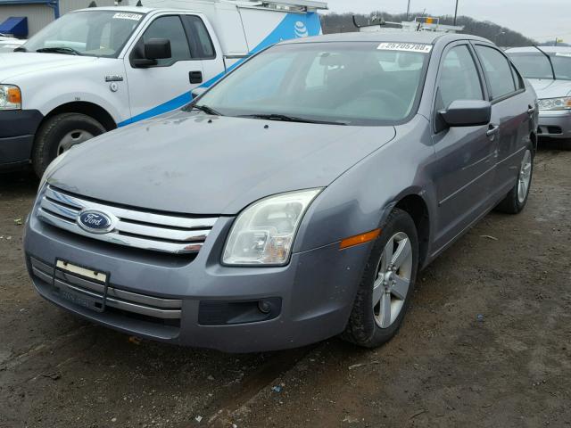 3FAHP07Z17R236062 - 2007 FORD FUSION SE GRAY photo 2