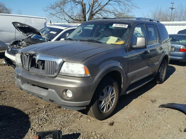 5LMEU88H34ZJ06293 - 2004 LINCOLN AVIATOR BROWN photo 2