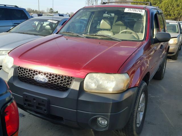 1FMYU93186KA44644 - 2006 FORD ESCAPE XLT BURGUNDY photo 2