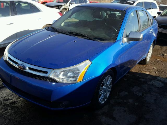 1FAHP3HN2AW246634 - 2010 FORD FOCUS SEL BLUE photo 2