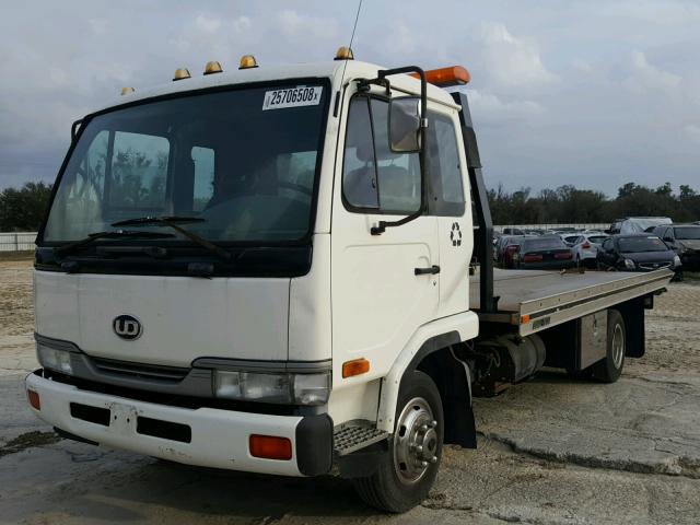 JNAMB33H0YAF55542 - 2000 NISSAN DIESEL UD2000 WHITE photo 2