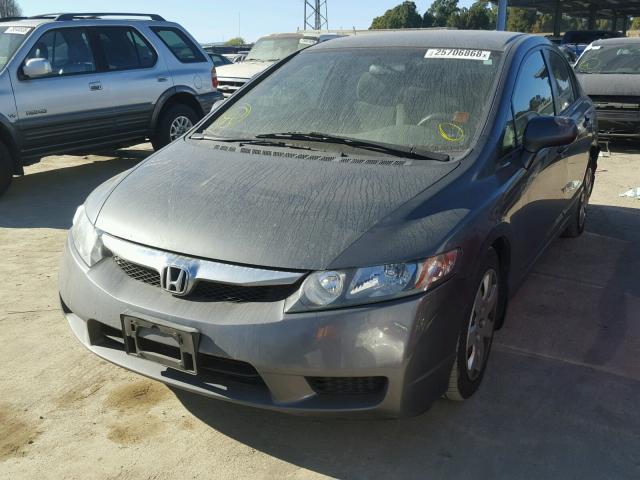 19XFA1F57AE073665 - 2010 HONDA CIVIC LX GRAY photo 2