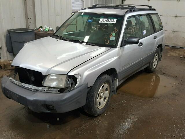 JF1SF63512H725117 - 2002 SUBARU FORESTER L SILVER photo 2