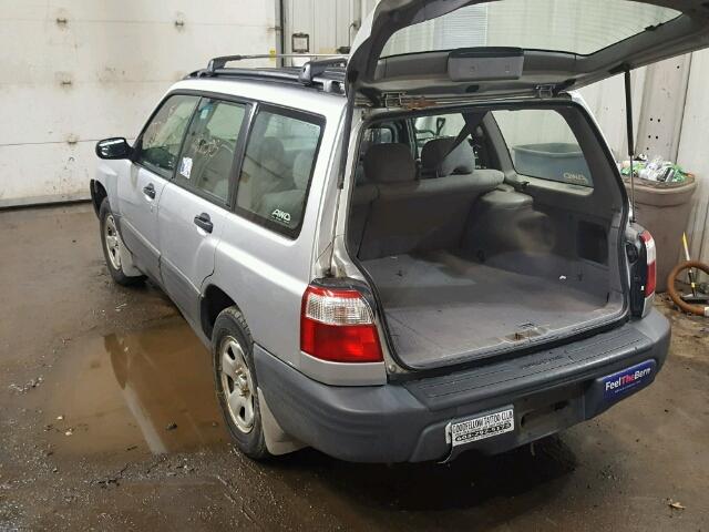 JF1SF63512H725117 - 2002 SUBARU FORESTER L SILVER photo 3