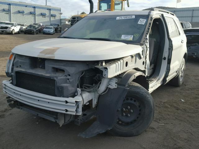 1FMHK8B82BGA22876 - 2011 FORD EXPLORER WHITE photo 2