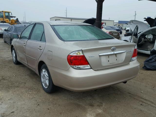 4T1BE32K75U951768 - 2005 TOYOTA CAMRY LE TAN photo 3