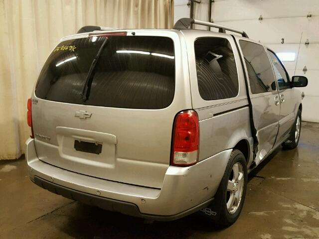 1GNDV33138D167974 - 2008 CHEVROLET UPLANDER L 银色 照片 4