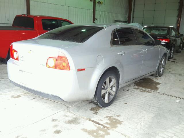 1G1ZC5EU8BF152639 - 2011 CHEVROLET MALIBU 1LT SILVER photo 4