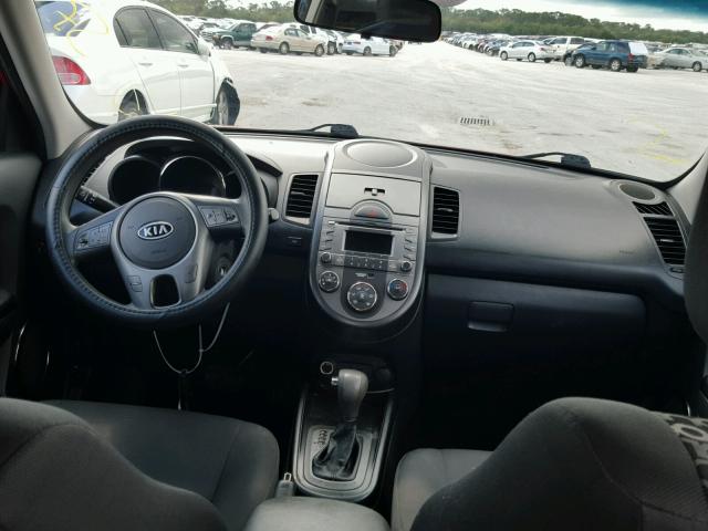 KNDJT2A26B7246472 - 2011 KIA SOUL + RED photo 9