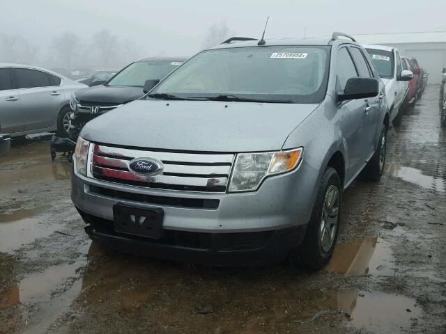 2FMDK36C07BA87885 - 2007 FORD EDGE SE SILVER photo 2