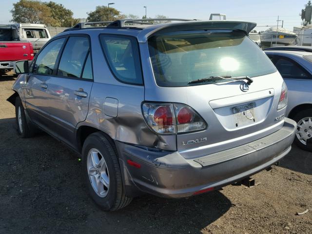 JTJHF10U220256277 - 2002 LEXUS RX 300 SILVER photo 3