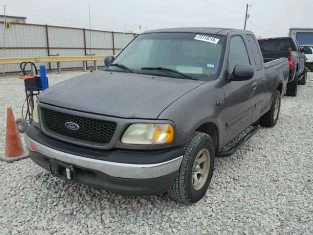 1FTRX17282KA60647 - 2002 FORD F150 CHARCOAL photo 2