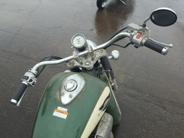 JH2RC4477XM100085 - 1999 HONDA VT750 CD2 GREEN photo 5