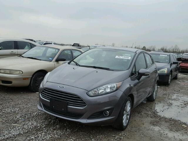 3FADP4EJ5EM168863 - 2014 FORD FIESTA SE GRAY photo 2