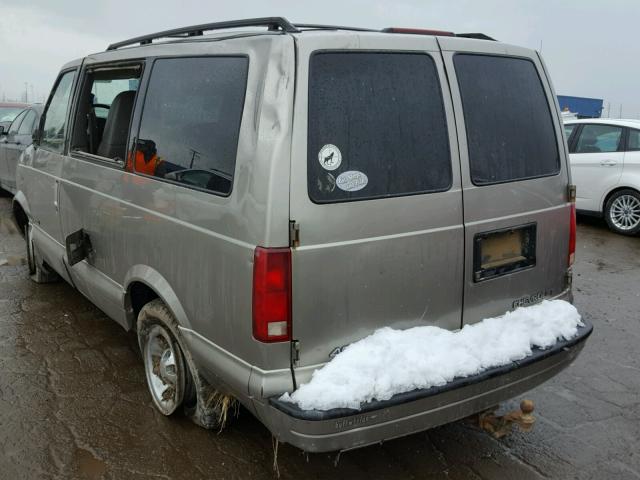 1GNDM19W61B157158 - 2001 CHEVROLET ASTRO BEIGE photo 3