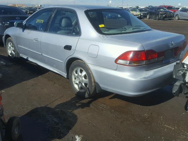 1HGCG56601A103417 - 2001 HONDA ACCORD EX SILVER photo 3