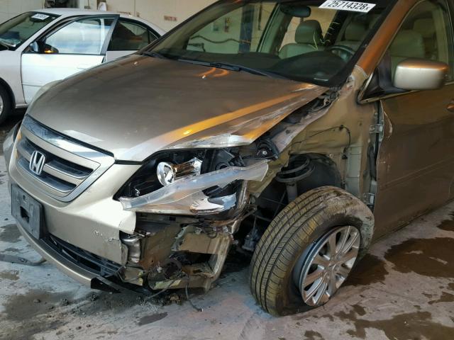 5FNRL38875B015999 - 2005 HONDA ODYSSEY TO TAN photo 9