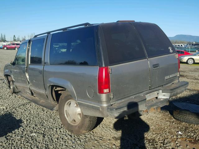 3GNFK16R0XG156147 - 1999 CHEVROLET SUBURBAN K TAN photo 3