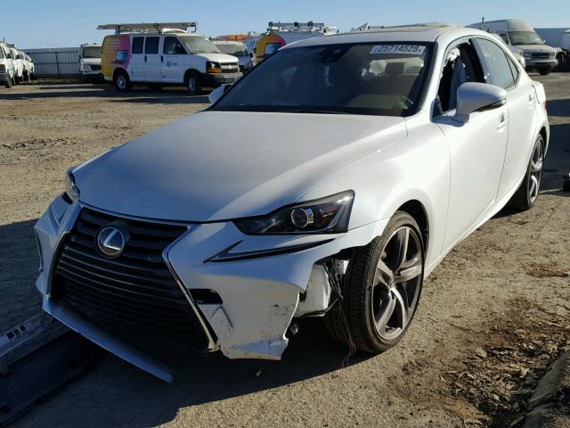 JTHBA1D27J5062330 - 2018 LEXUS IS 200T WHITE photo 2