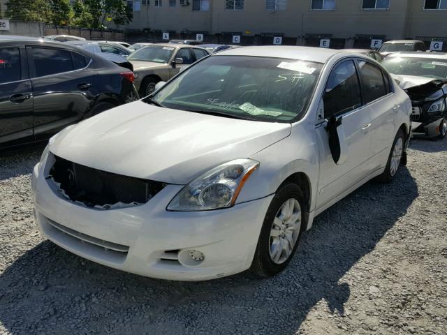 1N4AL2AP9CN513392 - 2012 NISSAN ALTIMA BAS WHITE photo 2