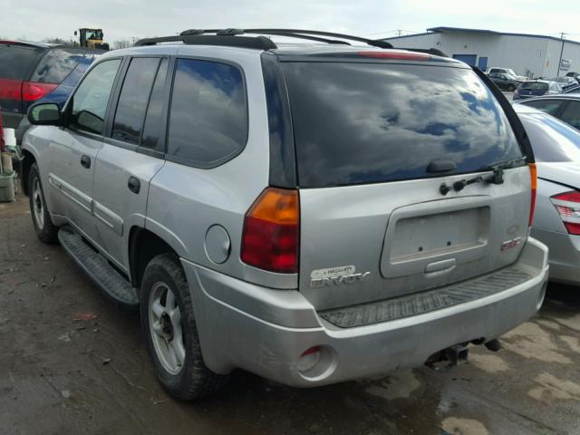 1GKDT13S042207319 - 2004 GMC ENVOY SILVER photo 3