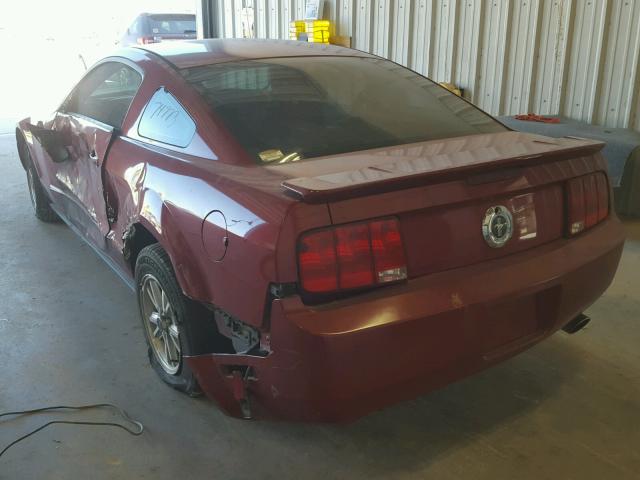 1ZVHT80N485145638 - 2008 FORD MUSTANG RED photo 3