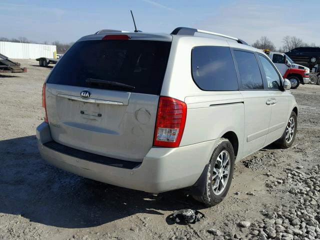 KNDMG4C7XE6586899 - 2014 KIA SEDONA LX SILVER photo 4