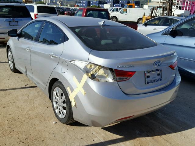 5NPDH4AE3DH173273 - 2013 HYUNDAI ELANTRA GL SILVER photo 3