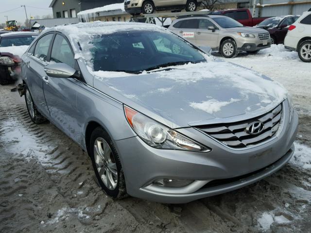 5NPEC4AC8BH011296 - 2011 HYUNDAI SONATA SE SILVER photo 1