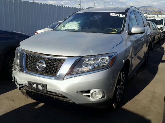 5N1AR2MN8GC620854 - 2016 NISSAN PATHFINDER SILVER photo 2