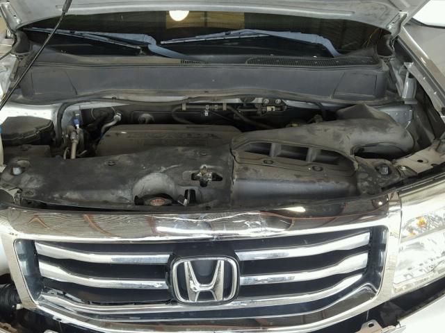 5FNYF3H54CB004755 - 2012 HONDA PILOT EXL SILVER photo 7