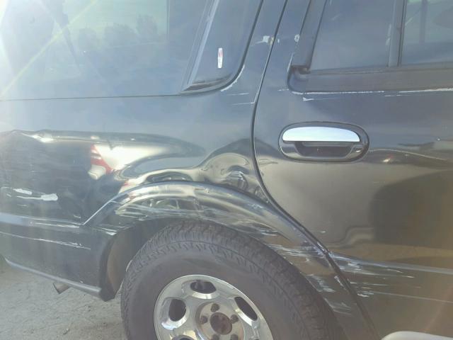 5LMPU28A0XLJ32947 - 1999 LINCOLN NAVIGATOR შავი ფოტო 9