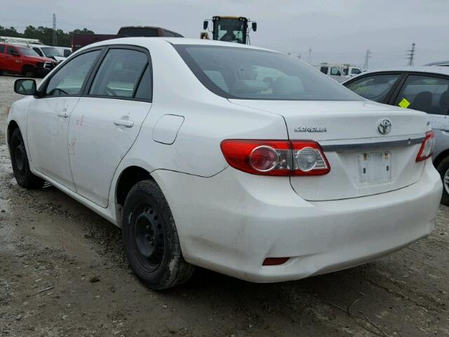 2T1BU4EE4BC559164 - 2011 TOYOTA COROLLA BA WHITE photo 3