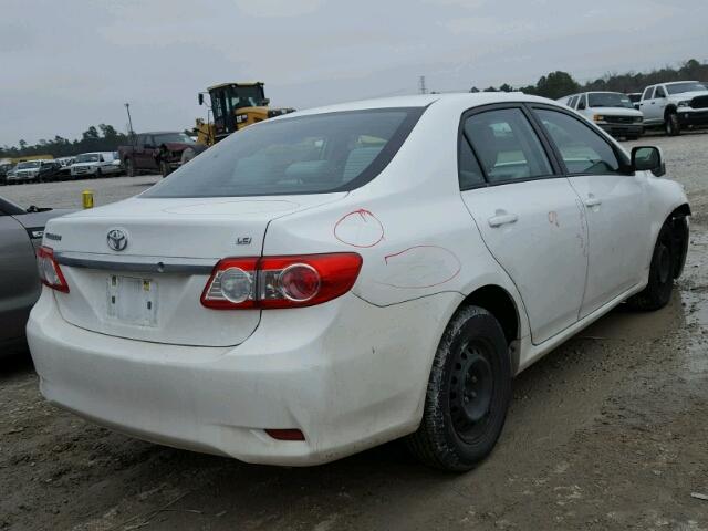 2T1BU4EE4BC559164 - 2011 TOYOTA COROLLA BA WHITE photo 4