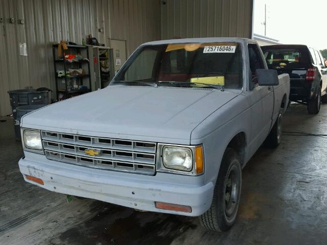 1GCBS14R6J2129495 - 1988 CHEVROLET S TRUCK S1 RED photo 2