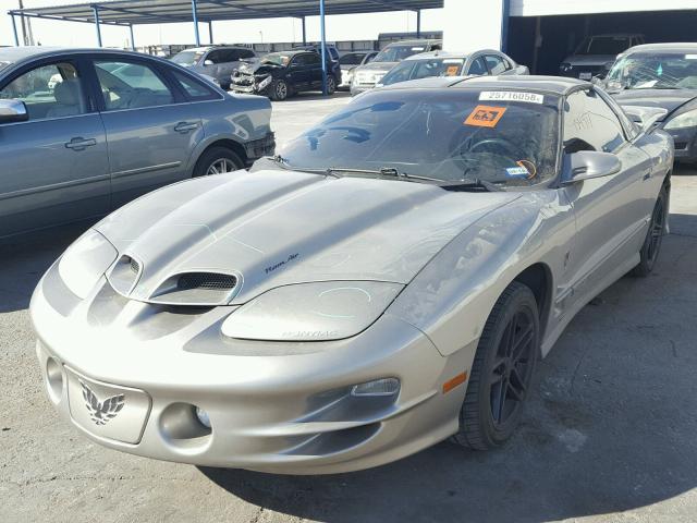 2G2FV22G422116826 - 2002 PONTIAC FIREBIRD GOLD photo 2