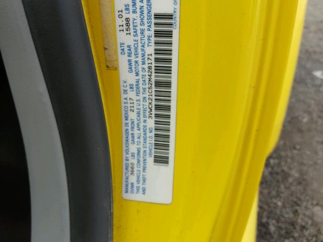 3VWCK21C52M428171 - 2002 VOLKSWAGEN NEW BEETLE YELLOW photo 10