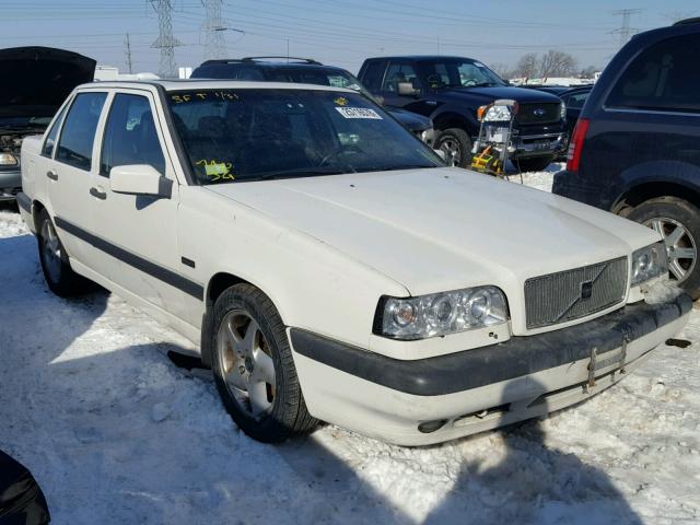 YV1LS5727V1380011 - 1997 VOLVO 850 T5 WHITE photo 1