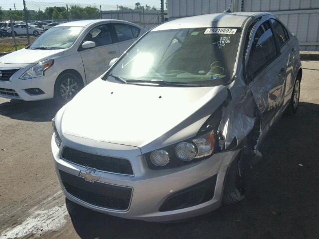 1G1JA5SH2F4149764 - 2015 CHEVROLET SONIC LS GRAY photo 2