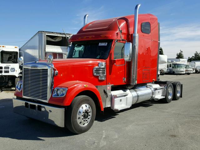 1FUJGMDR9CDBM9516 - 2012 FREIGHTLINER CONVENTION RED photo 2