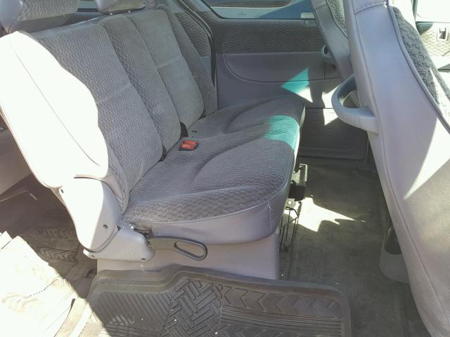 2C4GJ44R9YR833096 - 2000 CHRYSLER GRAND VOYA Gümüş foto 6