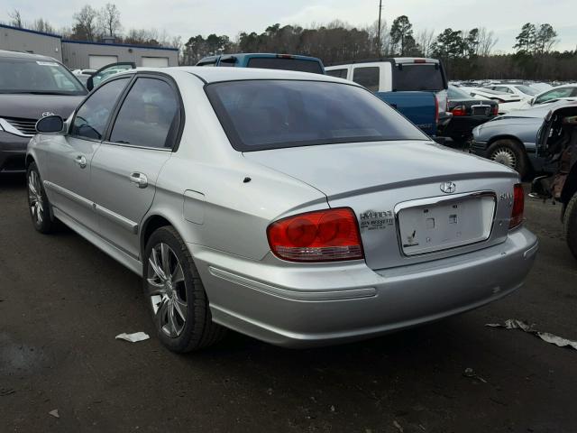 KMHWF35H35A112958 - 2005 HYUNDAI SONATA GLS SILVER photo 3