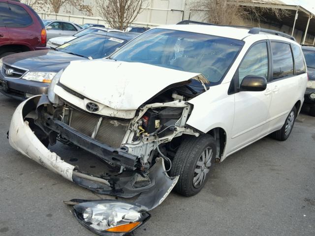 5TDZK23C88S121158 - 2008 TOYOTA SIENNA CE WHITE photo 2