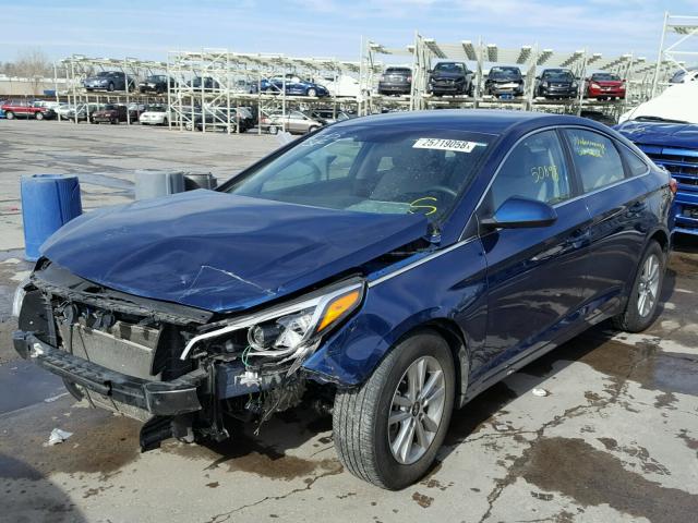 5NPE24AFXFH140143 - 2015 HYUNDAI SONATA SE BLUE photo 2